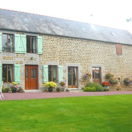 Le Rocher B&B Yvrandes Eksteriør billede